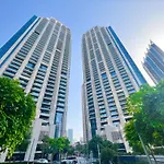 Downtown Luxury - Full Burj Khalifa View - Walking Distance To Dubai Mall