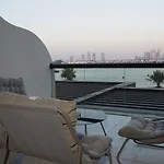 Dimorelux