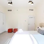 2Br Stunning Luxury Heart Of Marina Near Beach