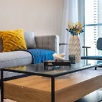 Shoresinn - Fantastic Marina Waterfront View