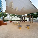 Downtown Dubai Elegance - Stylish Urban Retreat