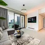 Luxury 4Br Apt-Iconic Burj Khalifa &Fountain Views