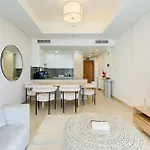 Stylish Palm Jumeriah 1-Bed With Private Beach