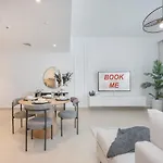 Captivating 1Br Apartment In Dubai Creek Harbour