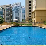 Sea View 2Br In Jbr
