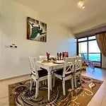 Sea View 2Br In Jbr