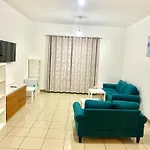 Best Offer For A Master Room Couples Friendly
