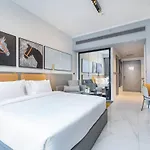 Vogue Mag318 Downtown Dubai - Pool View And Walkable To Burj Khalifa And The Dubai Mall