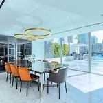 Epitome Of Luxury - Apex Villa
