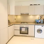 Ibia Homes - Cozy 2Br Holiday Retreat