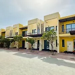 Dubai- 1 Bedroom Villa Townhouse