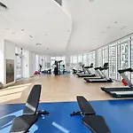 Vayk - Modern 1 Bd Apartment With Stunning City Views