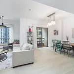 Stylish 4-Bedroom Apartment With Balcony Views In Jbr