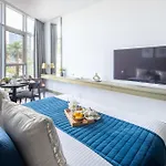 Frank Porter - Damac Prive B