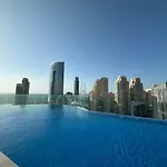 Entire Apartment In Dubai Marina