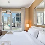 Luxurious Studio In Downtown Dubai