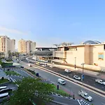 Exquisite Studio Near Nakheel Mall By Livbnb