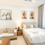 Premium Studio With Partial Burj View By Bms