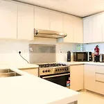 Modern 1Br - Dubai World Trade Center