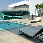Modern 1Br - Dubai World Trade Center