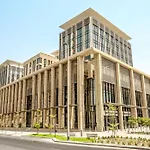 Mercure Dubai Gold District