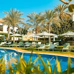 Dubai Marine Beach Resort & Spa
