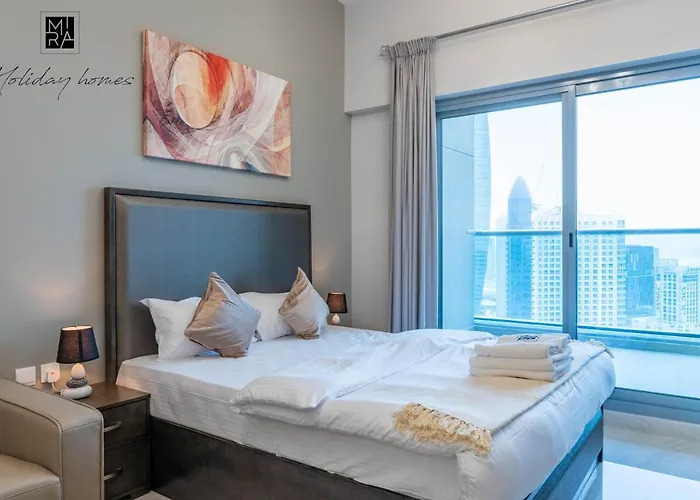 Mira Holiday Homes - Studio With Burj Khalifa View - Elite Business Bay