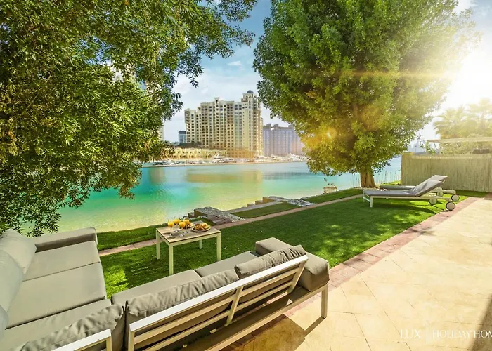 Lux - The Savoy Palm Villa