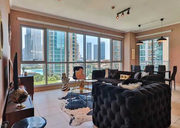 Higuests - Luxurious Apartment With Burj Khalifa Views