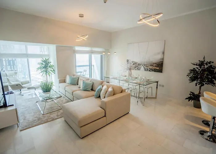 Nasma Luxury Stays - Cayan Tower
