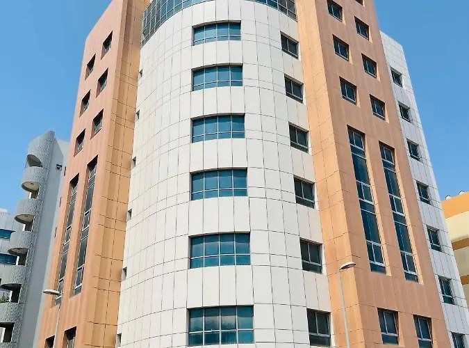 Mra Grand Hotel