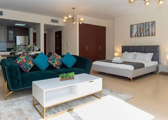 Stonetree - Studio Apartment Near The Beach