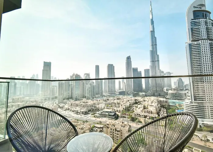 Cinematic&Chic Burj Khalifa &Fountain View 2Br Apt