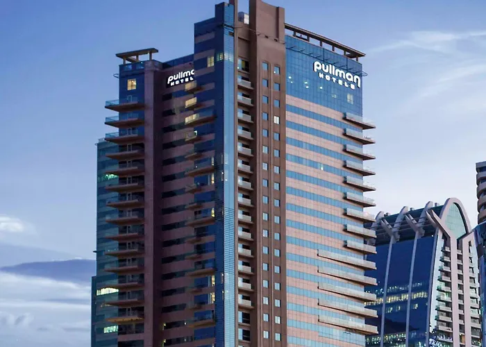 Pullman Dubai Jumeirah Lakes Towers