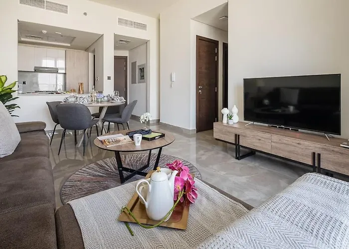 Frank Porter - Majestique Residence 2