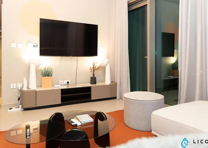 2Br Apt Next To Dubaimall, Pool View Of Burj Khalifa - Downtown Views Ll