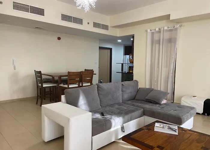 Amwaj Jbr Walk Beachfront Apt