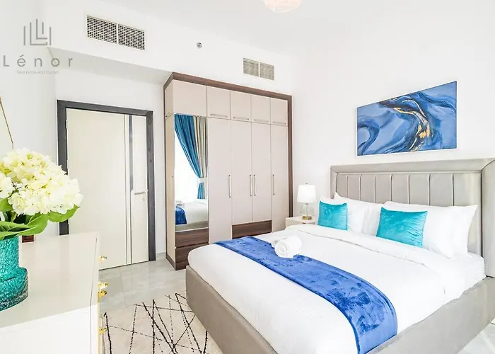Luxe 2 Bedroom With Private Office
