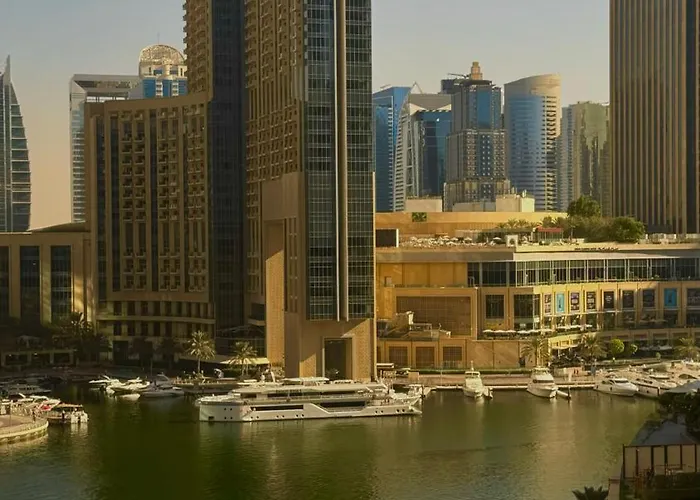 Marina View Executive Apartment , 3 Mins Jbr Beach Walk