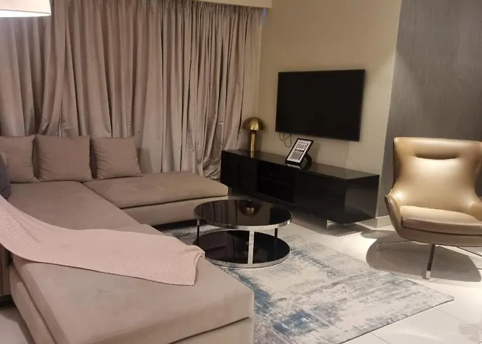 1 Bedroom Tower D Paramount Apt