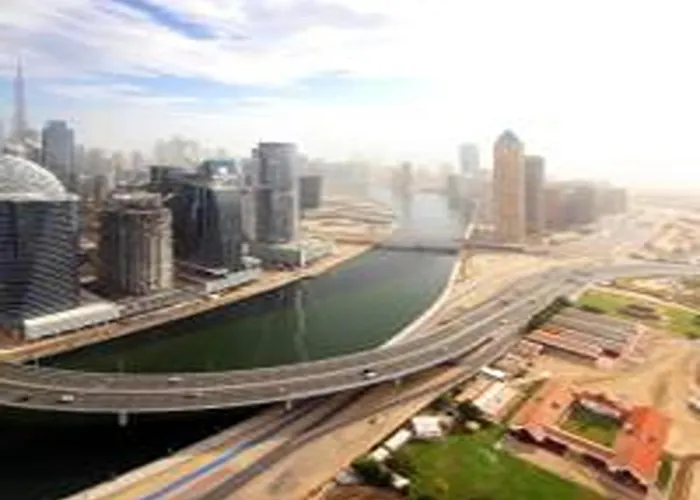 Brown Stone - Canal & Burj Khalifa Five Star Residence