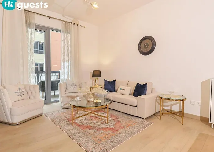Higuest - Spacious 1Br Apt In La Mer With Gym & Parking