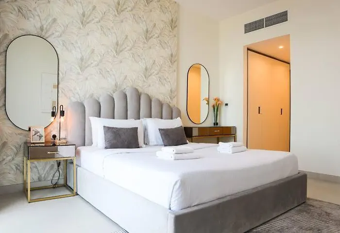 Modern 1Br - Dubai World Trade Center