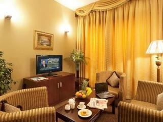 Sun & Sands Sea View Hotel
