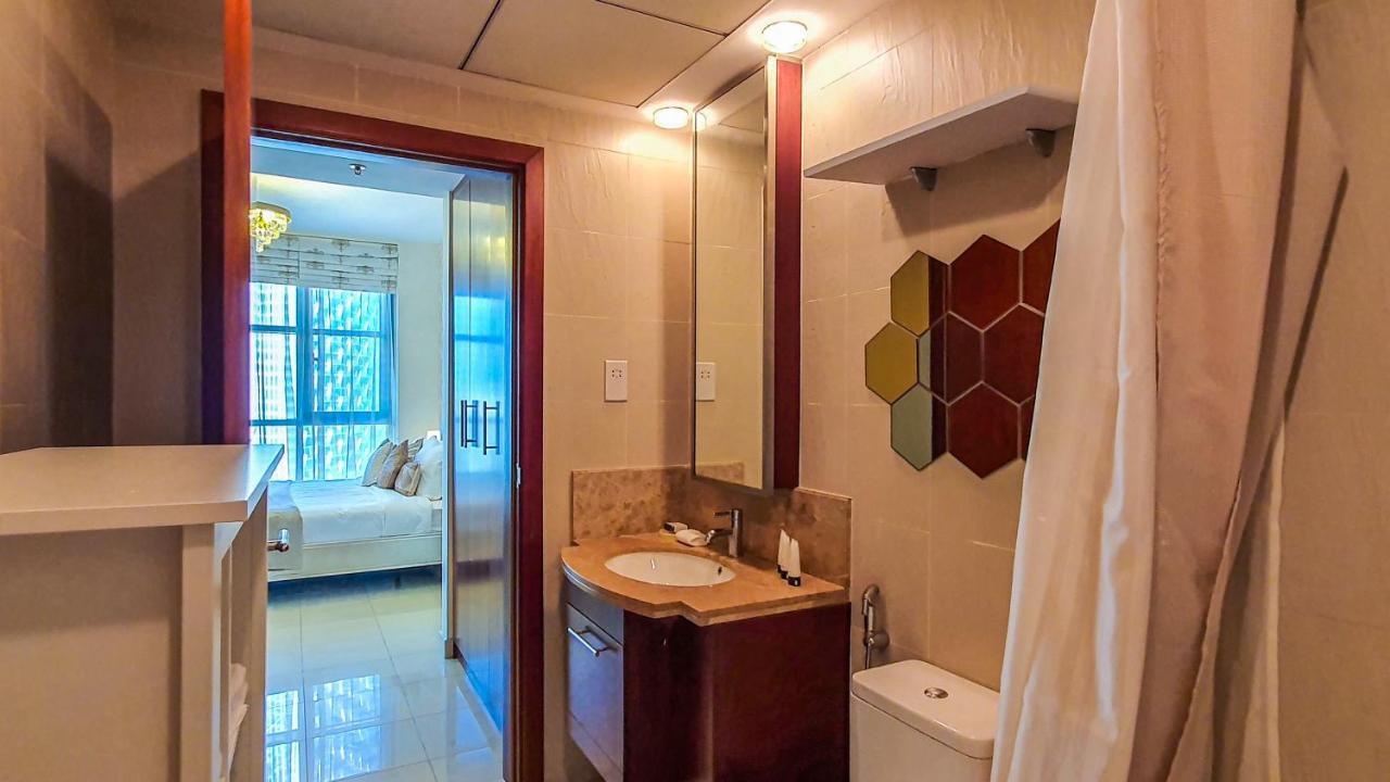 Lux Standpoint Tower Burj&sea Views