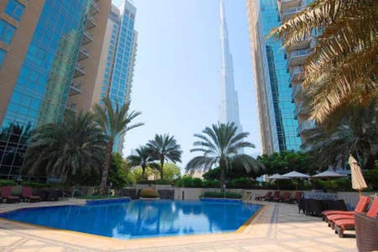 Higuests - Charming Apt With Terrace Facing Burj Khalifa Dubai