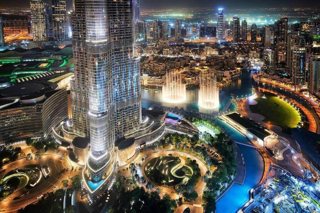 First Class 3br With Full Burj Khalifa And Fountain View Apartment *