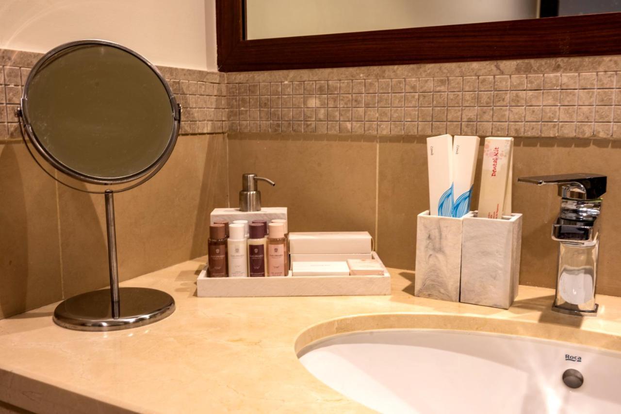 First Class 3br With Full Burj Khalifa And Fountain View Apartment *