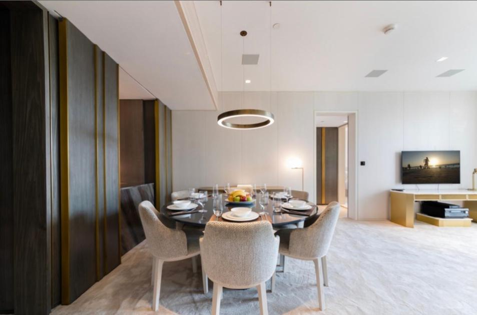 Five Palm Residences - 2br Fully Furnished Dubai