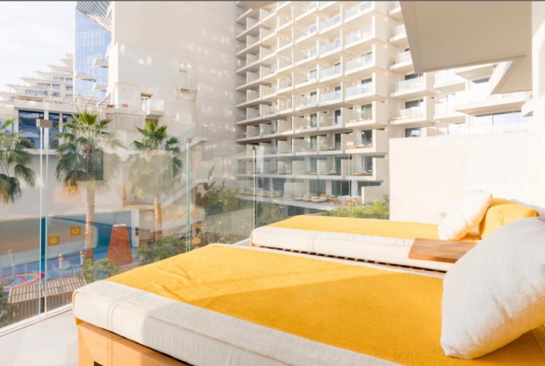 Five Palm Residences - 2br Fully Furnished Apartment Dubai